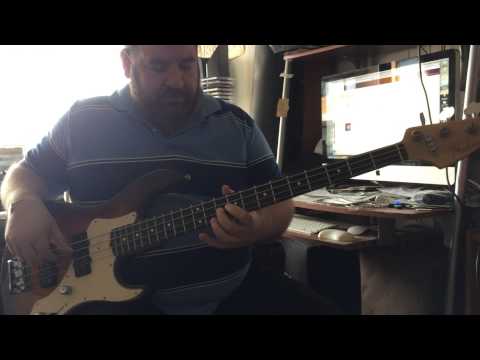 Marco Panascia: Electric Bass solo- Blues in F