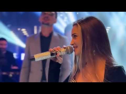 m-o rugat aseara o fata roberta selagea