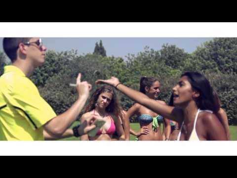 Video thumbnail for Benleumit - בינלאומית