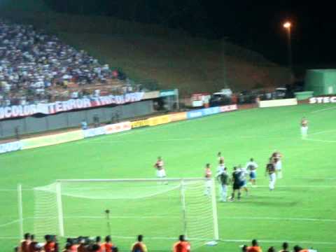 Bahia 3x0 Portuguesa, PENALTI :@