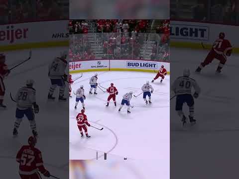 Pure CHAOS in Detroit to tie it! 😱