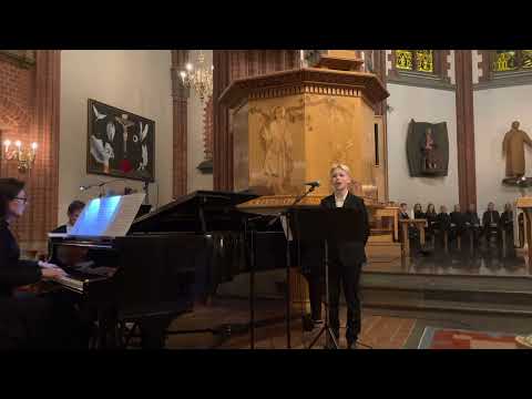 Oscar Svensson sjunger Pie Jesu Oscar Svensson sjunger Pie Jesu