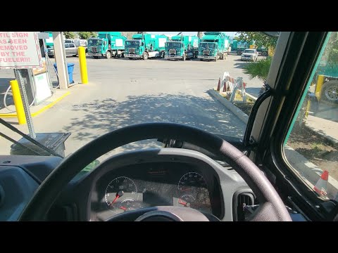 Garbage Truck! POV! Day in the life of a garbage truck driver. Sideloader. Landfill. Peterbilt!