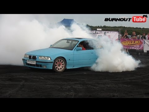 Finał pokazu mocy PRO - BMW E36 "PAJĄK" - XX Ogólnopolski Zlot BMW Toruń 2017