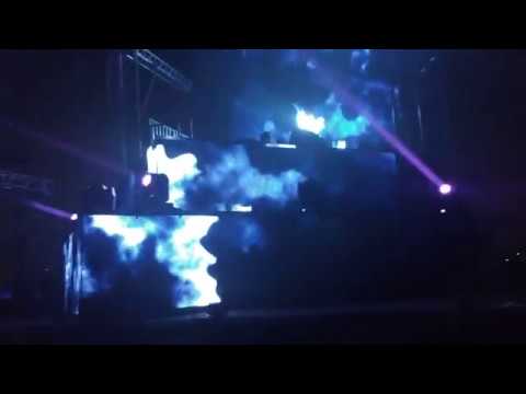 Offer Nissim Feat. The Bitches - Ain't No Mountain (Live At The Week 2018)