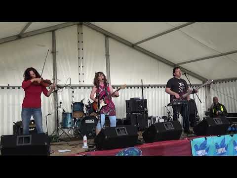 Firedaze - Dirty, at the Leamington Peace Festival 2019