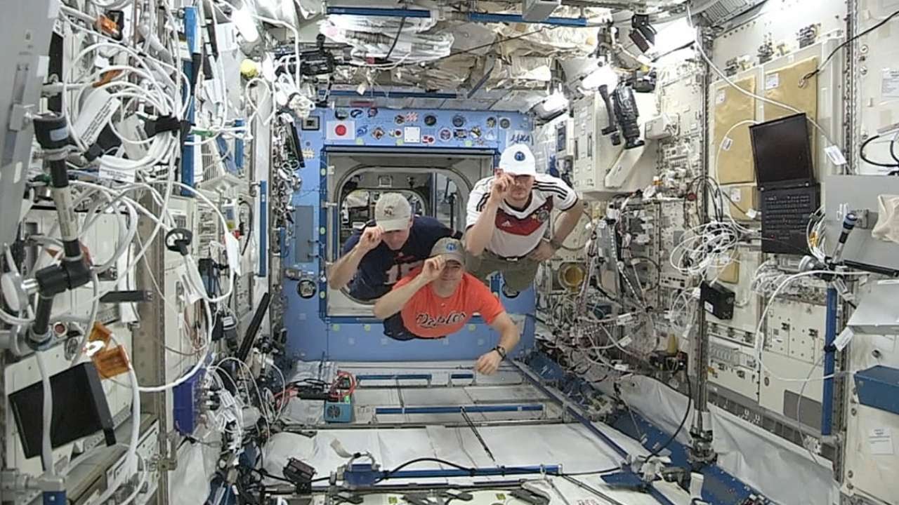 NASA tips their cap to Derek Jeter from space on Derek Jeter Day