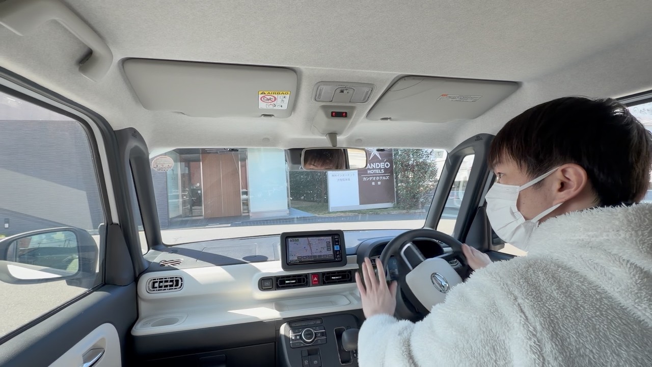 普通の軽自動車でカンデオホテルズ