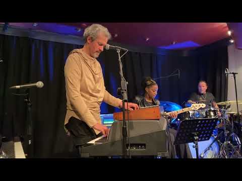 Mike Lindup Atlantia at The Verdict, Brighton