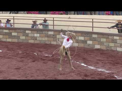 Jineteo de Yegua y Manganas de Tres Regalos