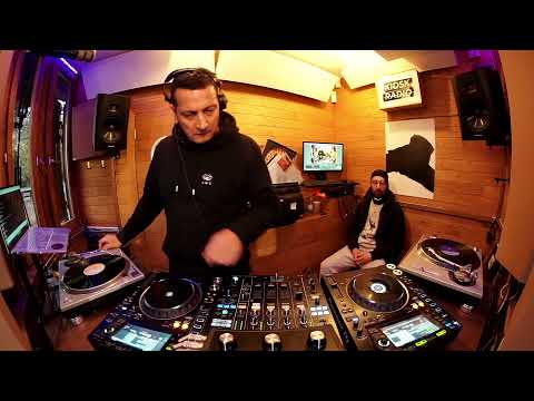 Antal | Kiosk Radio | November 10