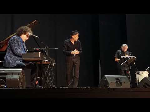 Servillo Girotto  Mangalavite  - Tu non mi basti mai (Lucio Dalla)