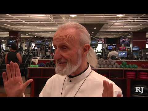 Age not an issue for 77-year-old Las Vegas tai chi instructor