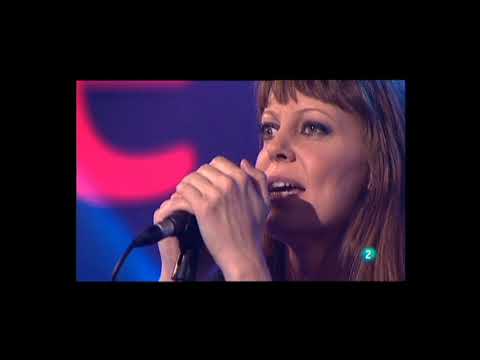 Vacabou performing live "Angel of Night"