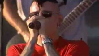 Linkin Park - Somewhere I Belong (LIVE &#39;04 - HQ)