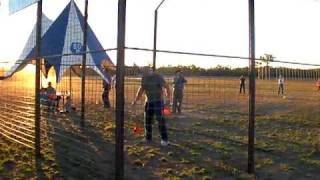 preview picture of video 'World Dingo Trap Throwing Championships 2009'