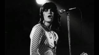 Joan Jett &amp; the Blackhearts - &quot;I Wanna Be Your Dog&quot;