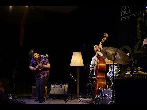 Lage Lund Trio feat. Matt Brewer & Justin Faulkner - 