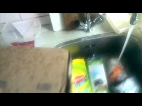 Eten uit de container van de Dirk.