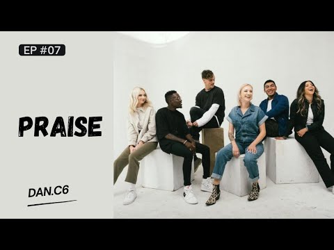 Praise Lyrics+Traduction (feat. Brandon Lake, Chris Brown & Chandler Moore) | Elevation Worship