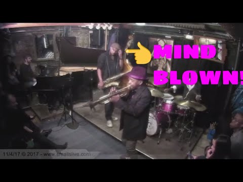 MINDBLOWING ROY HARGROVE SOLO!!  (Live at Smalls Jazz Club) NYC Jazz