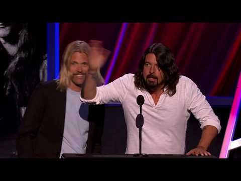 Dave Grohl & Taylor Hawkins of Foo Fighters Induct Rush into the Rock Hall of Fame | 2013 Induction