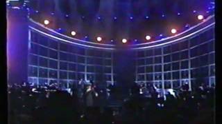 Whitney Houston Step By Step  LIVE @ Constitution Hall (1997)