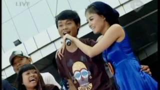 Download lagu T2's 'Lelaki Cadangan' @ TransTV's Derings mp3 Download lagu T2's 'Lelaki Cadangan' @ TransTV's Derings mp3
