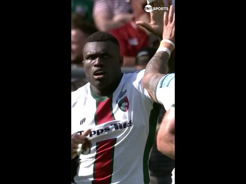 Big moment for Leicester as Emeka Ilione puts them only two points behind! #GallagherPremFinal