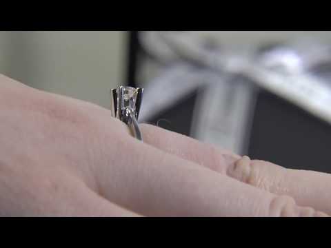 DR051 0.25ct Vintage Round Cut Diamond Solitaire Engagement Ring Dublin