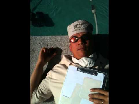 Fato surpreendente 2- Dello Mano Brownie Man explora a flutuação