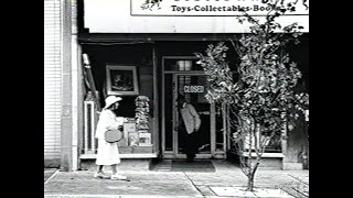 Download lagu TD Canada Trust Old Lady 'Batman Theme' Commercial 2002 mp3