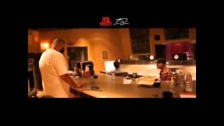 Download lagu DJ Khaled & Chris Brown Studio Recording Session Hold You Down mp3
