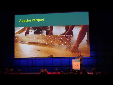 PyCon.DE 2017 Uwe Korn - Connecting PyData to other Big Data Landscapes using Arrow and Parquet