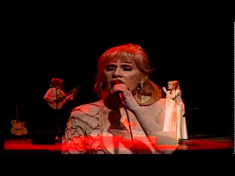 Wáshington Carrasco y Cristina Fernández / La era esta pariendo un corazon