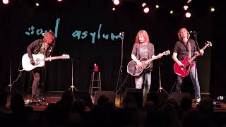 Soul Asylum performs 'Runaway Train' at the Tupelo Music Hall in Derry, NH - 2026-04-23
