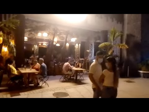 Las Americas Tenerife Evening Nightlife Walk 11pm Chillies Kong Drop Inn Heads & Tails Bar