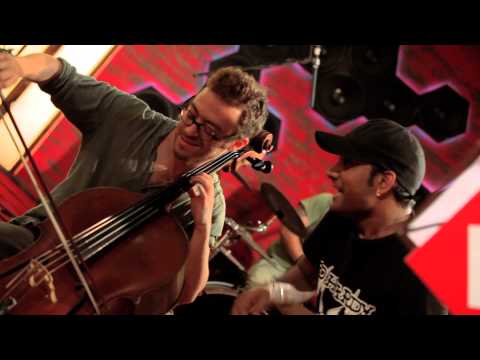 Chaddh De BTM (5-min) - Clinton Cerejo feat Master Saleem, Coke Studio @ MTV Season 2