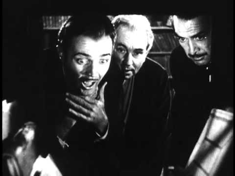 The Beast With Five Fingers - Trailer