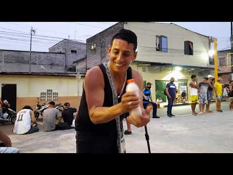 Ecuavoley Popular Bastion - Allan vs Denner (right)