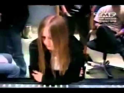 Knocking On Heaven's Door- Avril Lavigne (Official Music Video)