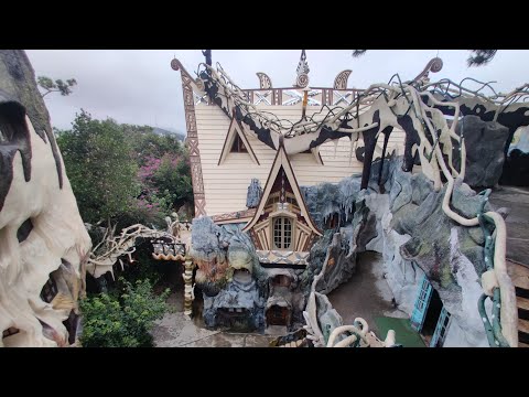 The Crazy House Da Lat - Walking Tour