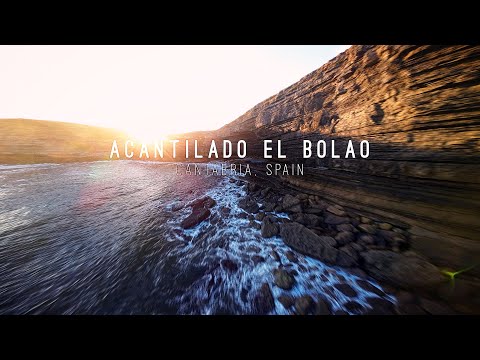 Acantilado El Bolao (Cantabria, Spain)