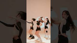 Download lagu BABYMONSTER - ‘SHEESH’ PERFORMANCE VIDEO Highlight Clip #1 #BABYMONSTER #BABYMONS7ER #SHEESH #Shorts mp3 Download lagu BABYMONSTER - ‘SHEESH’ PERFORMANCE VIDEO Highlight Clip #1 #BABYMONSTER #BABYMONS7ER #SHEESH #Shorts mp3