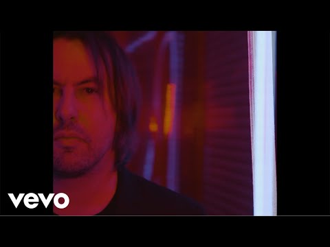 Coyle Girelli - Do You Wanna Dance?