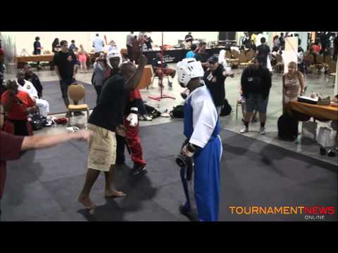 Jessie Wray vs Jadi Tention at U.S. Capitol Classics 2012