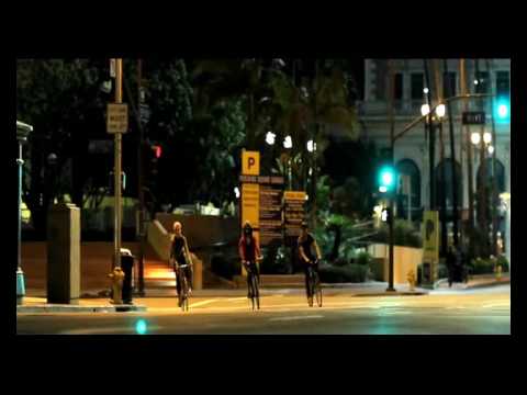 30 Seconds To Mars - Kings And Queens [Official Music Video]