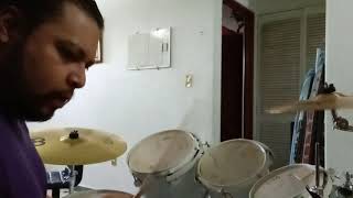 Groupie  ..  Amigos Invisibles Drumcover