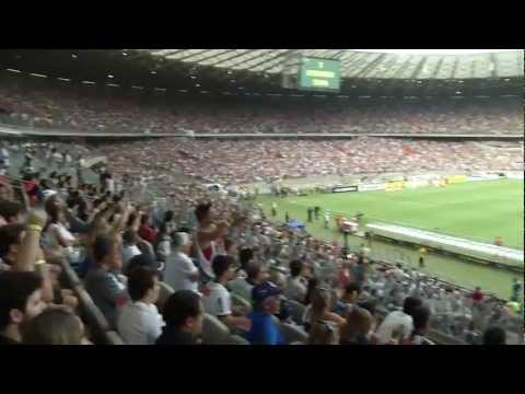 Novo Mineirão encantou o torcedor no jogo de reabertura