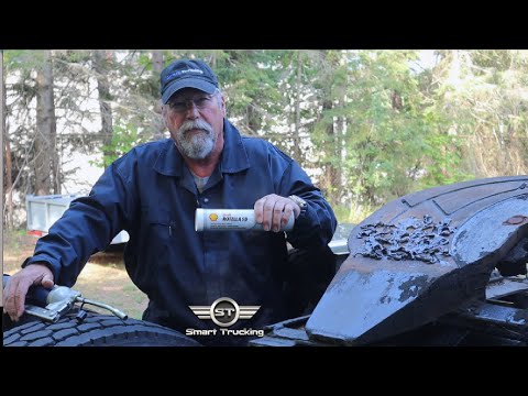 How To Grease + Maintain The Fifth Wheel